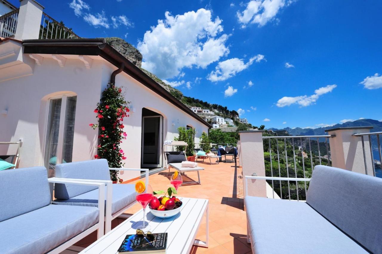 Amalfi Blu Retreat Apartment Exterior photo