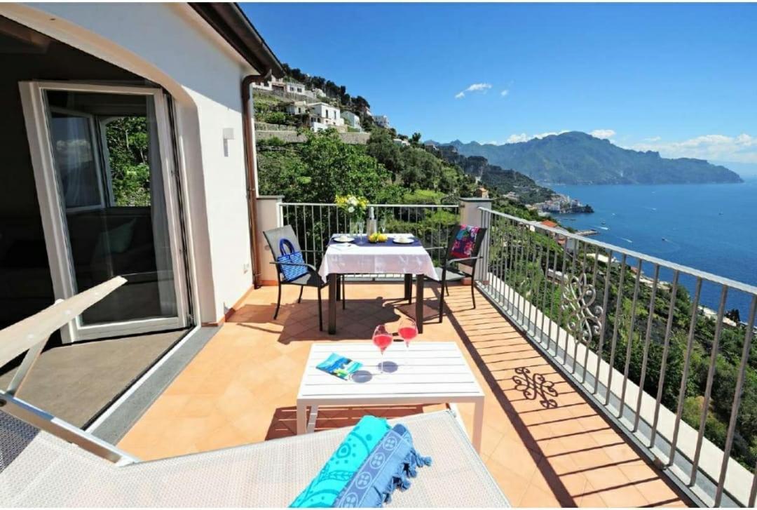 Amalfi Blu Retreat Apartment Exterior photo