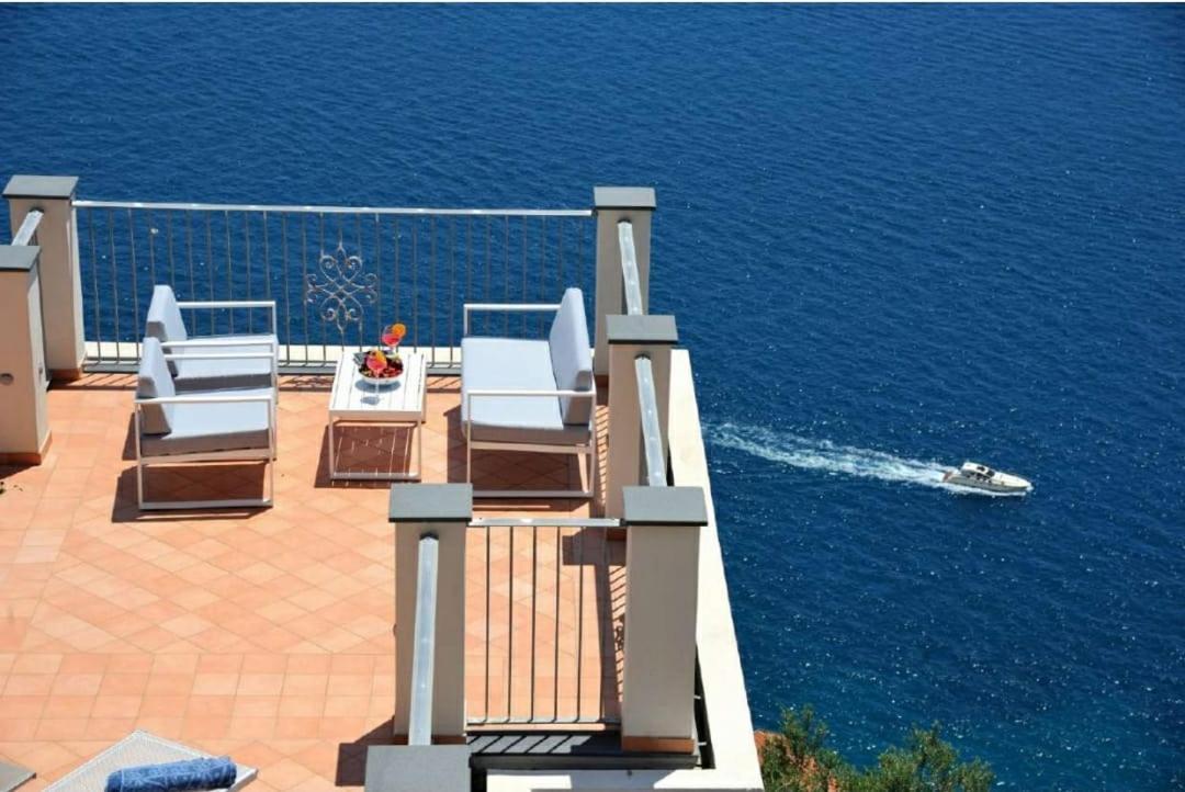 Amalfi Blu Retreat Apartment Exterior photo