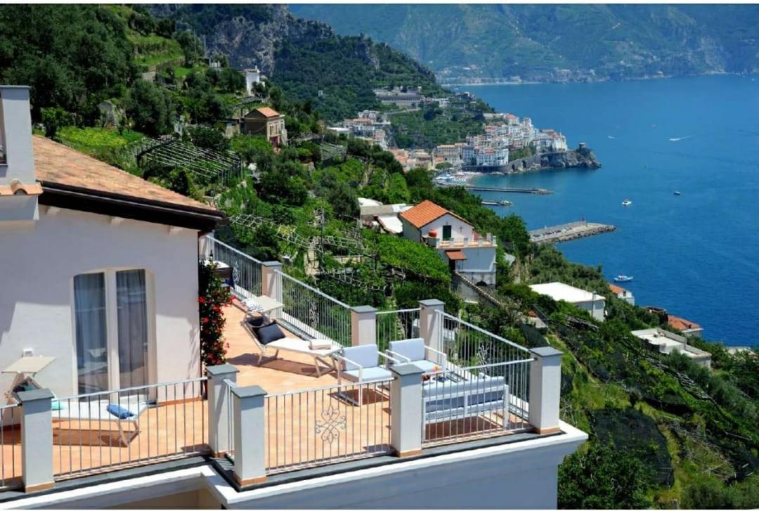 Amalfi Blu Retreat Apartment Exterior photo