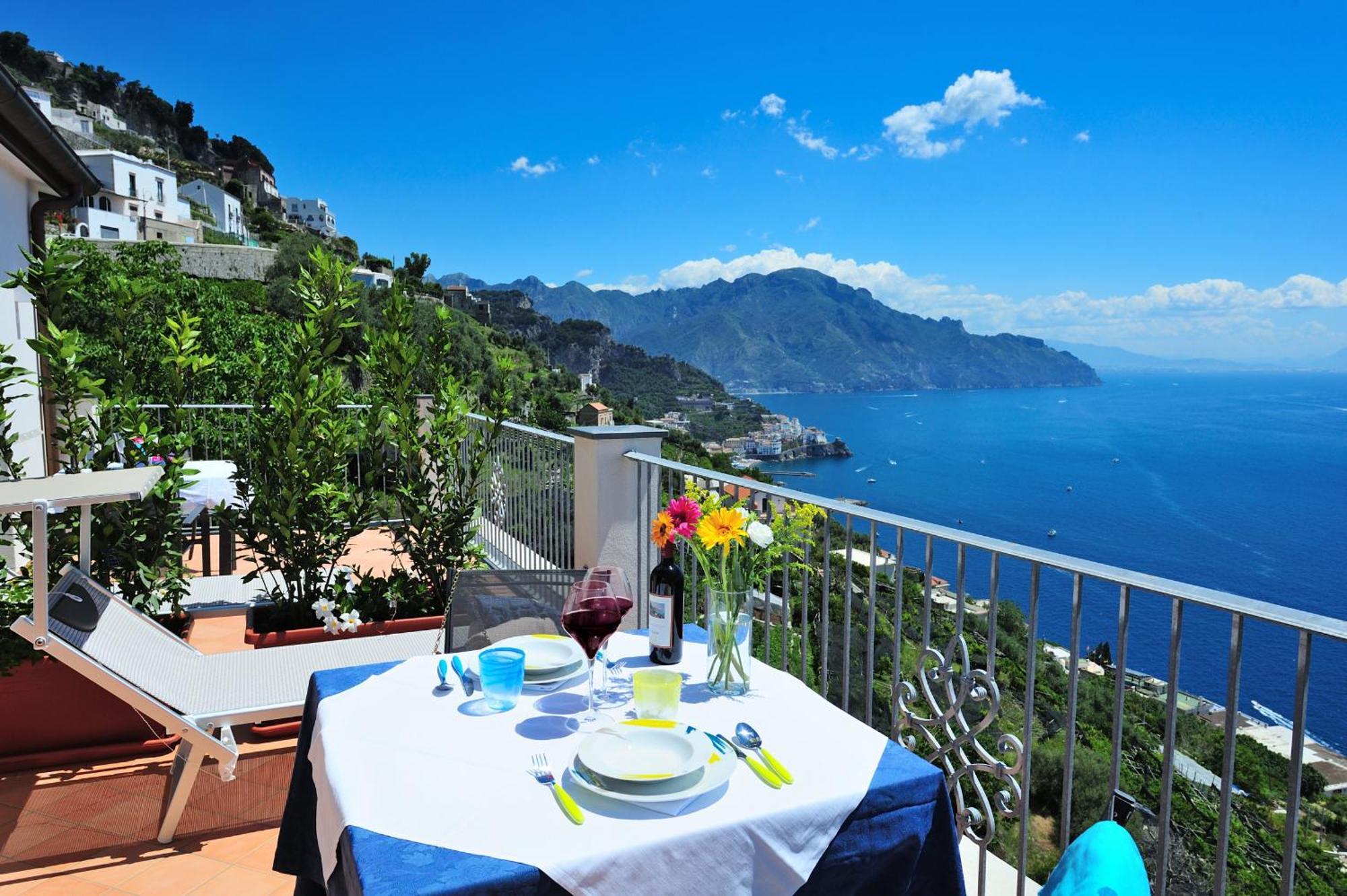 Amalfi Blu Retreat Apartment Exterior photo
